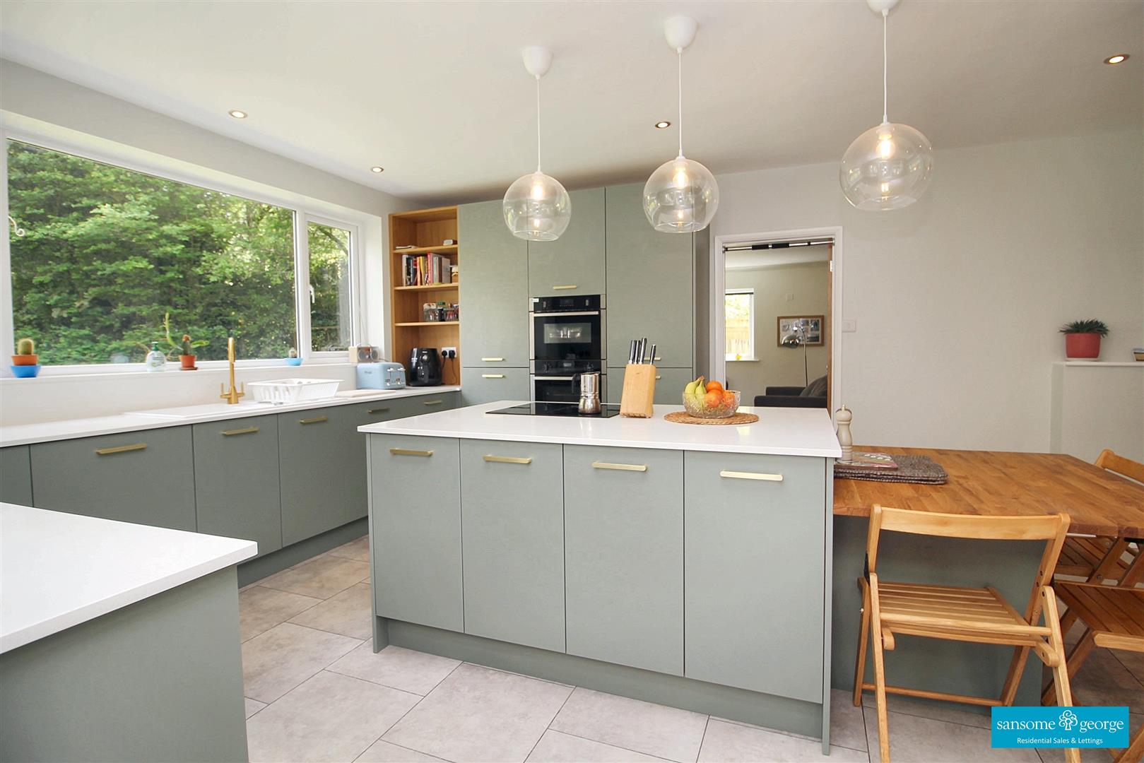 Circuit Lane, Southcote, Reading